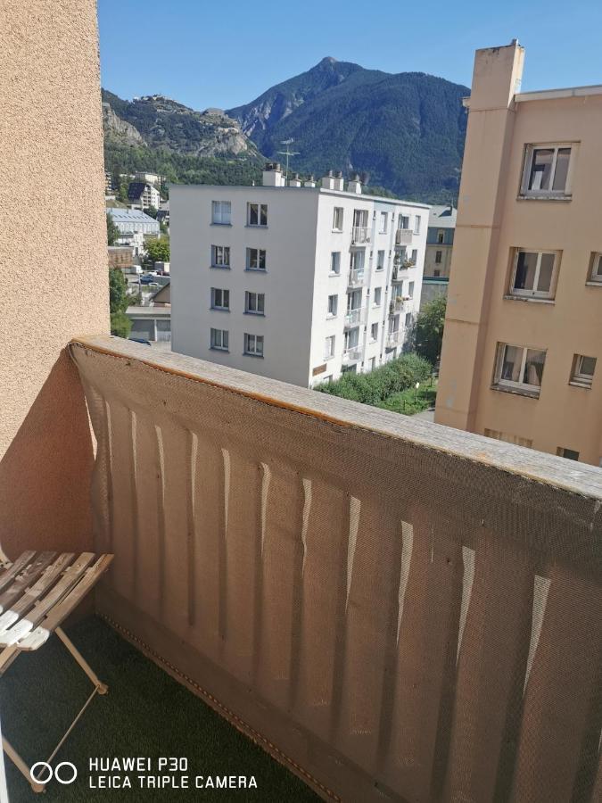 T2 Cosy Proche Des Pistes Apartman Briançon Kültér fotó